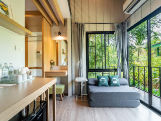 Blu Monkey Pooltara Krabi