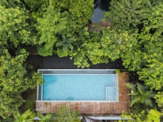 BLU MONKEY POOLTARA KRABI