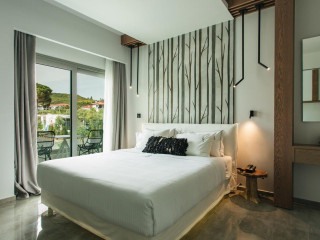 Blue Carpet Luxury Suites