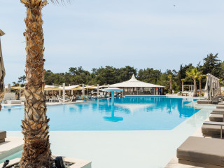 Blue Dream Palace Luxury Beach Resort