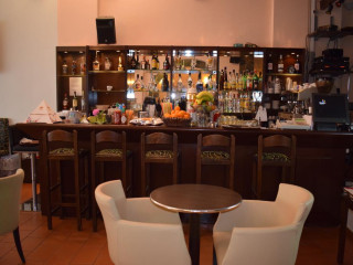 BLUE ISLAND HOTEL