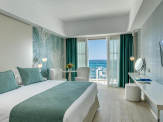 BLUE MARLIN DELUXE SPA RESORT