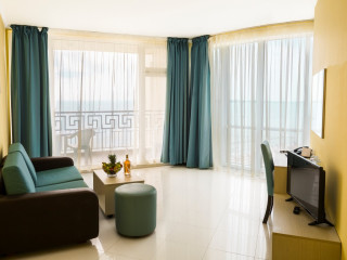 Blue Pearl Hotel 
