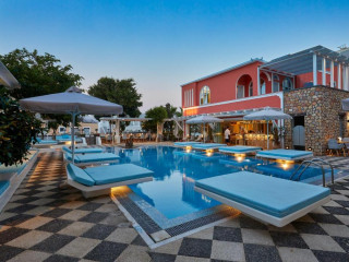 Blue Sea Hotel