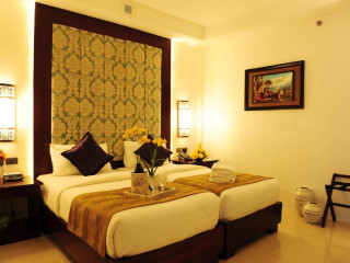 Boracay Summer Palace Hotel