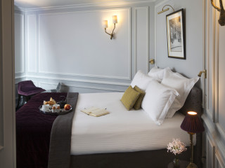 Bourgogne Hotel and Montana