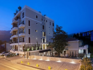 BOUTIQUE HOTEL VELA