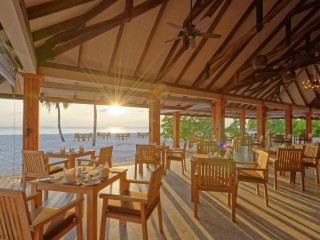 Brennia Kottefaru, Maldives