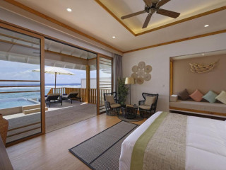 Brennia Kottefaru, Maldives