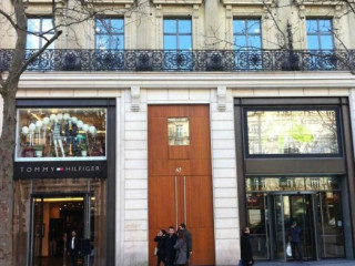 BRIDGESTREET DELUXE RESIDENCE APARTMENTS