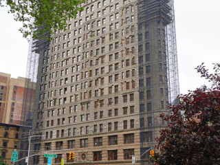 Broadway Plaza Hotel