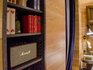 Browns Central Hotel