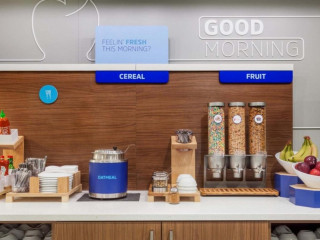 Holiday Inn Express New York City Times Square