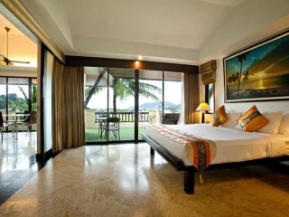 C N RESORT AND SPA
