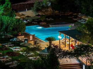 Cabu Hotel Adults Only