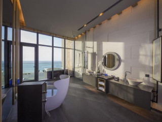 Bluewaters Beach Hotel
