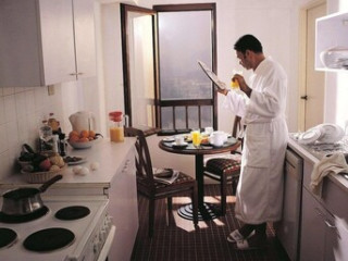 CAIRO WORLD TRADE CENTER RESIDENCE