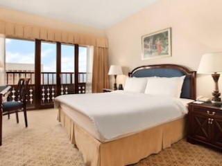 CAIRO WORLD TRADE CENTER RESIDENCE