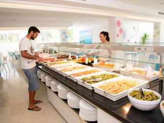 Cala Llenya Resort Ibiza