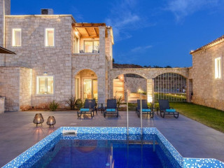 Caldera Theros Villas