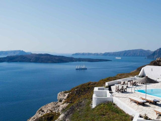 Caldera's Dolphin Suites