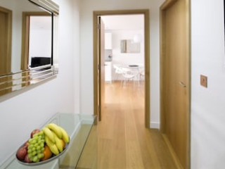 CAMBRIC BY Q APARTMENTS