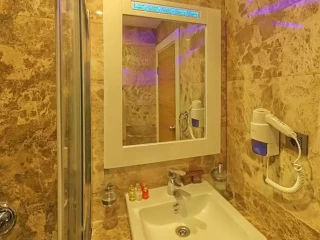 CAMELOT BOUTIQUE HOTEL