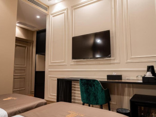 Art Gallery Boutique Hotel