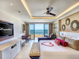Hideaway at Royalton Riviera Cancun