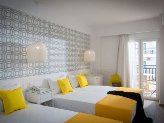 Mari Kristin Beach Hotel