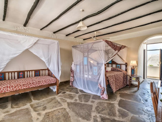 Jacaranda Beach Resort