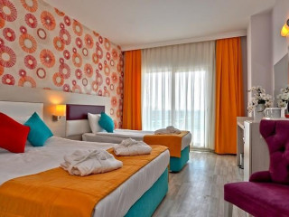 Ramada Resort by Wyndham Side