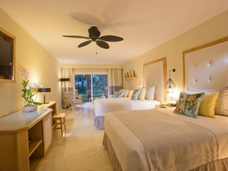 Grand Palladium Palace Resort Spa & Casino