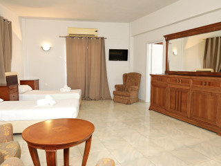 Diogenis Blue Palace