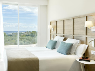 IBEROSTAR WAVES CALA DOMINGOS 