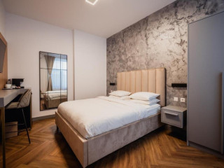 . Aristide House - Camere de inchiriat