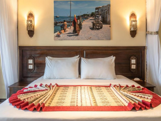 Prideinn Paradise Beach Resort