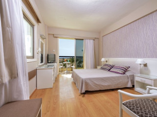 Pavlo Napa Beach Hotel