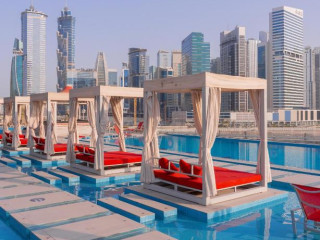 Canal Central Hotel Business Bay