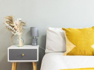 CANARY WHARF O2 THAMES VIEW APARTMENT