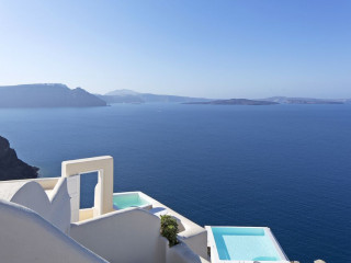Canaves Oia Suites