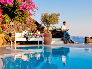 Canaves Oia Suites