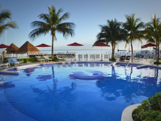 Cancun Bay Resort