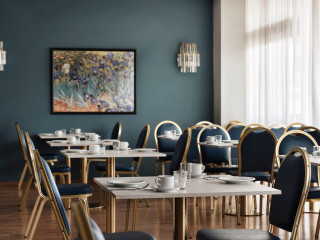 Candia Hotel