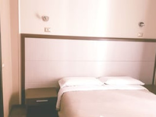CANDIA ROOMS