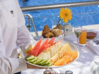 Caneiros Luxury House & Suites