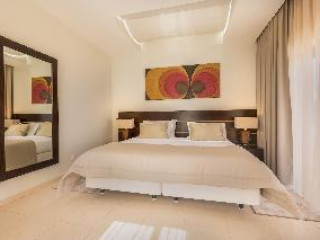 Caneiros Luxury House & Suites