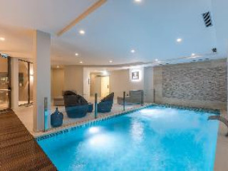 Caneiros Luxury House & Suites