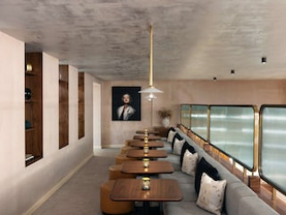 CANOPY BY HILTON LONDON CITY