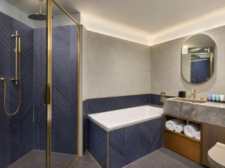 Canopy by Hilton London City